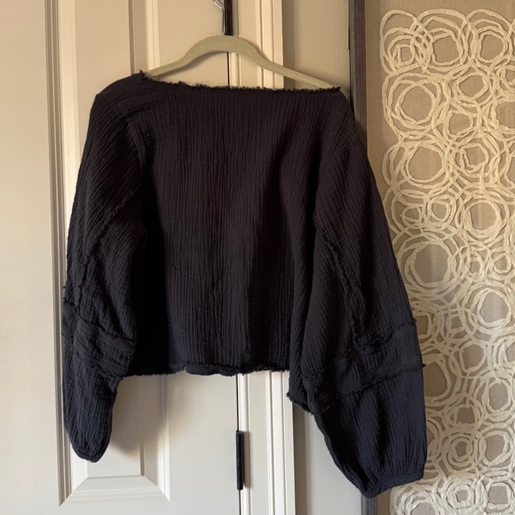 Grade & Gather Blue Gauze Top Size Medium - Picture 4 of 7